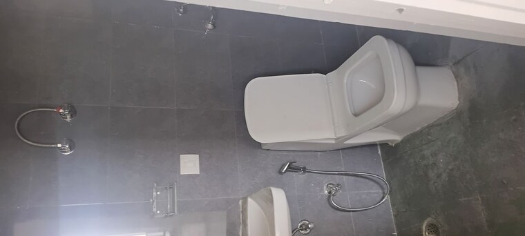 Bathroom, gls-avenue-81 2 Bedroom 680 Sq.Ft. Apartment In Sector 81 Gurgaon 10387689