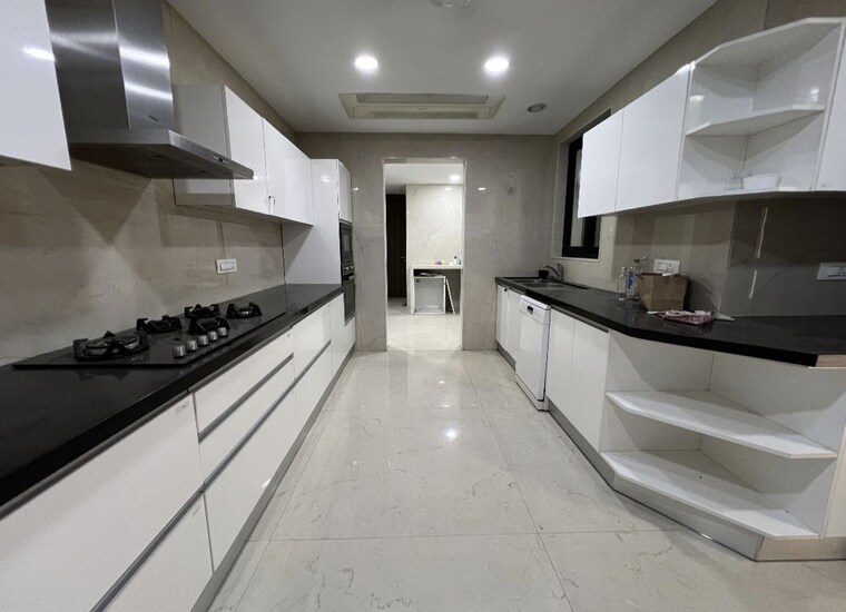 Kitchen, sunteck-signature-island 5 Bedroom 7000 Sq.Ft. Apartment In Bandra Kurla Complex Mumbai 10387699