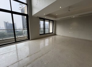 Room in 5 BHK Apartment at Sunteck Signature Island, Bandra Kurla Complex – for Rent