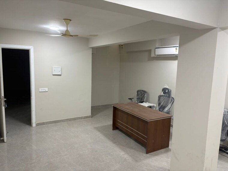 Room, signature-global-city-63a 3 Bedroom 1470 Sq.Ft. Apartment In Sector 63a Gurgaon 10387707