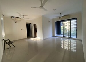 Room in 3 BHK Apartment at Rustomjee Oriana, Bandra East – for Rent