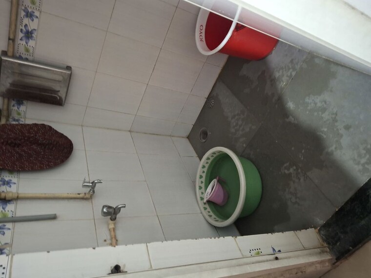 Bathroom, gharonda-housing 1 RK 300 Sq.Ft. Apartment In Ghansoli Navi Mumbai 10387725
