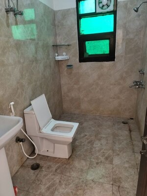 Bathroom in 2 BHK Builder Floor at Sector 52 – for Rent