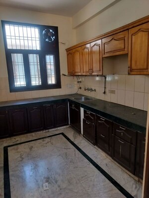 Kitchen in 2 BHK Builder Floor at Sector 52 – for Rent
