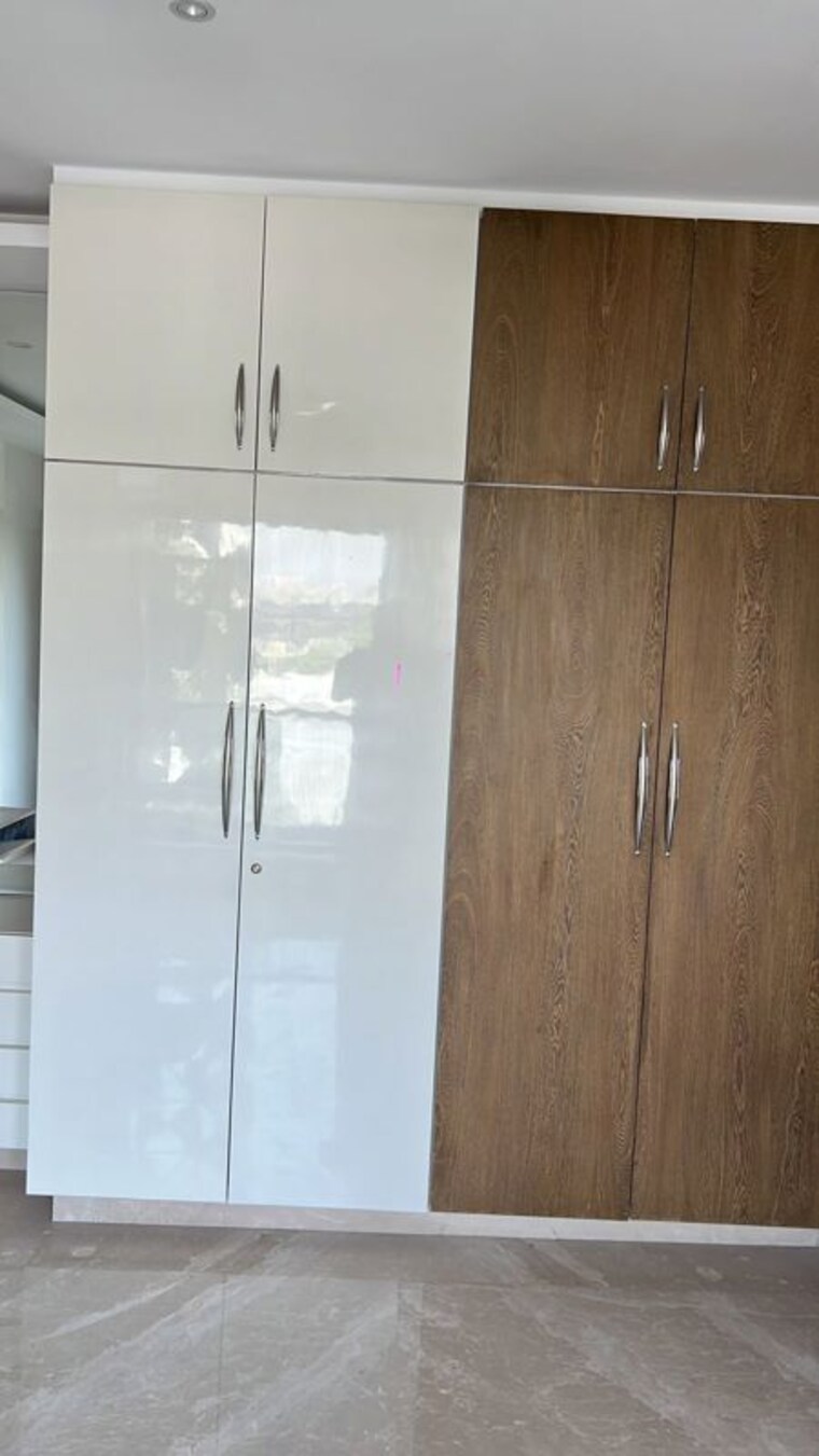 undefined, anand vihar 3 Bedroom 1800 Sq.Ft. Builder Floor In Anand Vihar Delhi 10387799