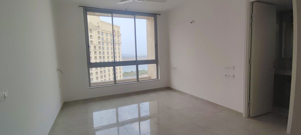 3 BHK + Pooja Room 1350 Sq.Ft. Apartment in Hiranandani Estate Rodas Enclave