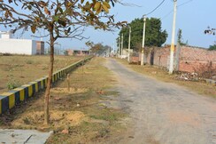 Plot For Sale in Gosainganj