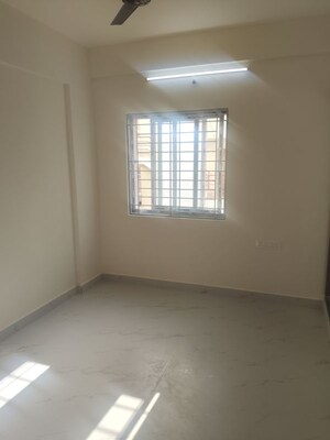 Room in 2 BHK Apartment at Adithya Nilaya, Kadubeesanahalli – for Rent