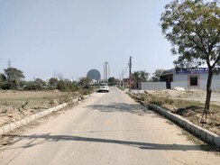 Plot For Sale in Sector 80