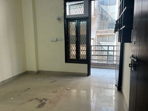 Room in  Builder Floor at Saket – for Rent