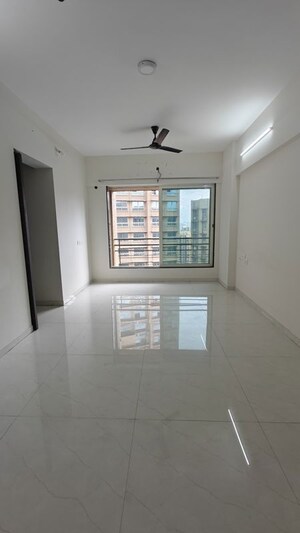 Room in 2 BHK Apartment at JPV Pratap Cress, Malad West – for Sale