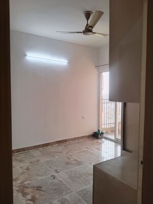 Room in 3 BHK Apartment at Shahpur Bamheta – for Rent