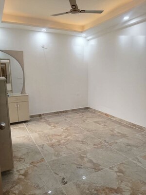 Room in 3 BHK Apartment at Shahpur Bamheta – for Rent