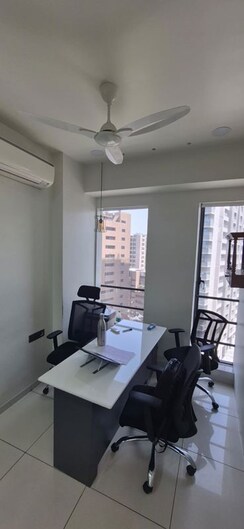 Office Space For Rent in Aaron Spectra