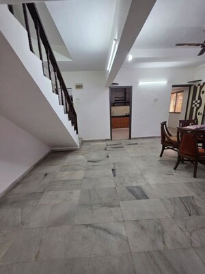Living Room in 3 BHK Villa at Chembur – for Rent