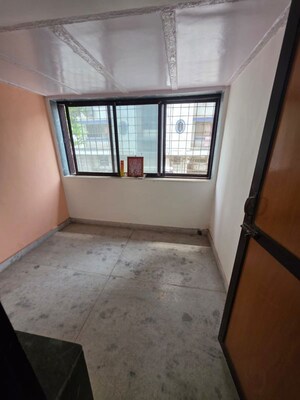 Room in 3 BHK Villa at Chembur – for Rent