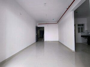 Room in 2.5 BHK Apartment at Goel Ganga Altus, Kharadi – for Rent