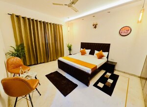 Team Area in 3 BHK Builder Floor at Sarswati Kunj ii – for Rent