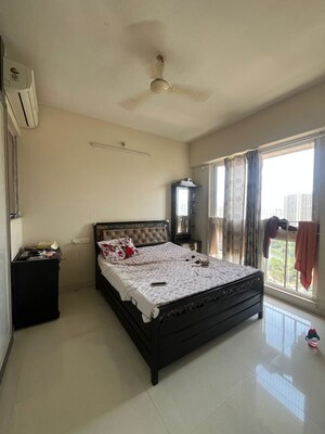 Bedroom in 2.5 BHK Apartment at Vijay Orovia, Ghodbunder Road – for Rent