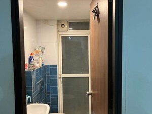 Furnished Amenities in 1 BHK Apartment at Lodha Amara, Kolshet Road – for Rent