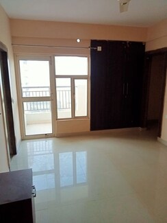 3 BHK Apartment For Rent in SCC Sapphire