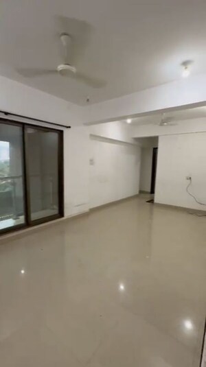 Living Room in 2 BHK Apartment at Swastik Solitaire, Chembur – for Rent