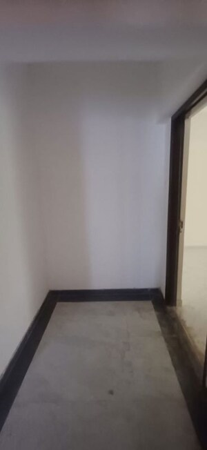 Room in 2 BHK Apartment at Yash Veer Galaxy, Naupada – for Sale