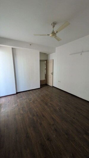 3 BHK Apartment For Rent in Supertech Araville, Sector 79