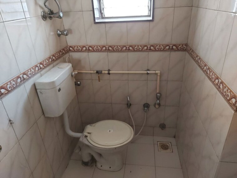 Bathroom, tapovan-apartment-malad-east 1 Bedroom 400 Sq.Ft. Apartment In Malad East Mumbai 10388173