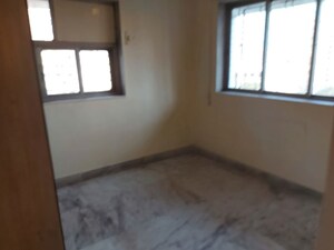 Room in 1 BHK Apartment at Tapovan Apartment Malad East, Malad East – for Rent