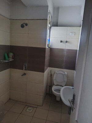 Bathroom in Studio Apartment at Stellar Mi Citihomes, Omicron Iii Greater Noida – for Rent