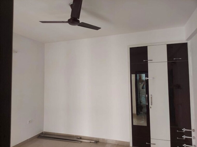 Room, eros-sampoornam 2.5 Bedroom 1060 Sq.Ft. Apartment In Sector 2 Greater Noida Greater Noida 10388185