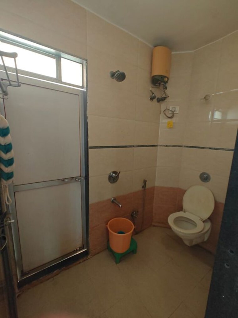 Bathroom, kopar khairane 2 Bedroom 917 Sq.Ft. Apartment In Kopar Khairane Navi Mumbai 10388198