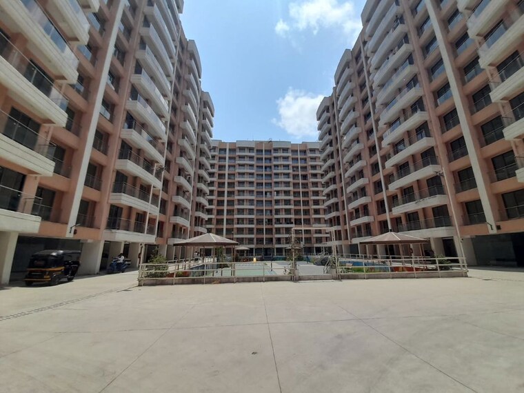 Exterior View, goregaon west 2 Bedroom 680 Sq.Ft. Apartment In Goregaon West Mumbai 10388206
