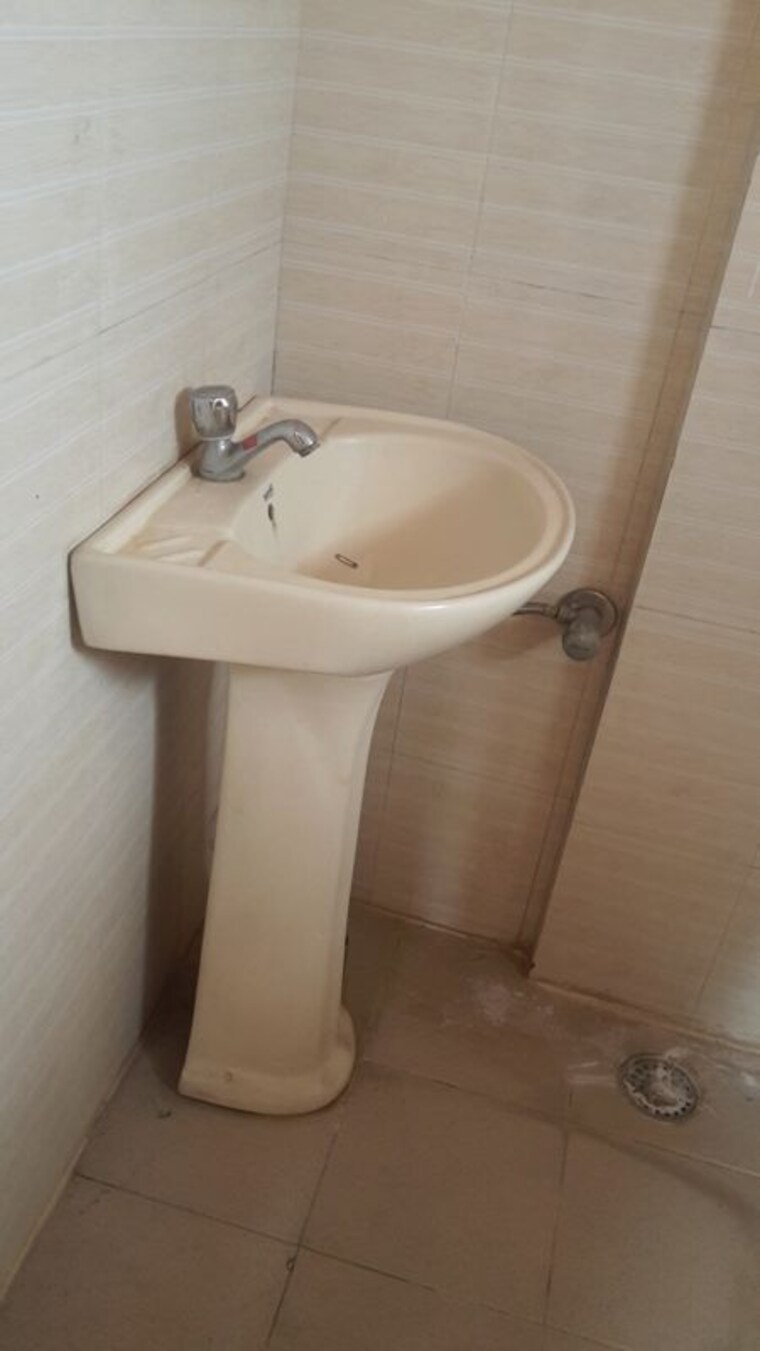 Bathroom, rt nagar 1 Bedroom 653 Sq.Ft. Independent House In Rt Nagar Bangalore 10388219