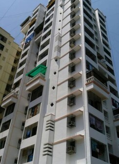 2 BHK + Pooja Room,Servant Room,Study Room Apartment For Rent in Raunak Park