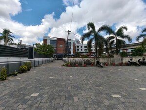  Office Space – Exterior View View at Kaloor - for Rent
