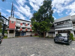 Office Space For Rent in Kaloor