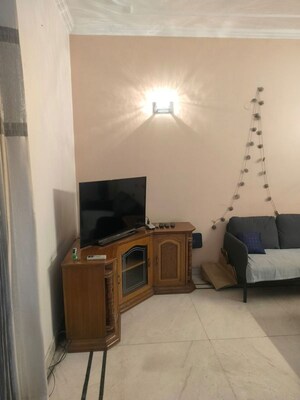 Living Room in 1 BHK Builder Floor at Lajpat Nagar I – for Rent