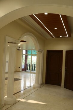 3 BHK + Extra Room Builder Floor For Rent in Defence Colony