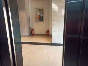 Bathroom in 2 BHK Apartment at M3M Urbana Premium, Sector 67 – for Sale