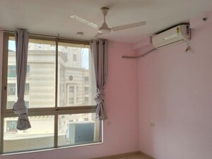 Room in 2 BHK Apartment at Hiranandani Eagleridge Wing A, Thane West – for Rent