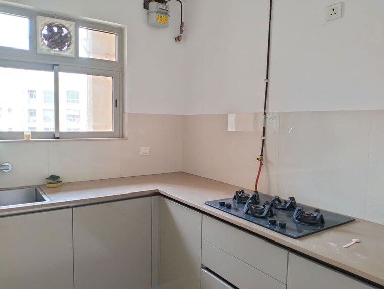 Kitchen, hiranandani-eagleridge-wing-a 2 Bedroom 950 Sq.Ft. Apartment In Thane West Thane 10388313