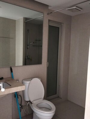 Bathroom in 2 BHK Apartment at Hiranandani Eagleridge Wing A, Thane West – for Rent