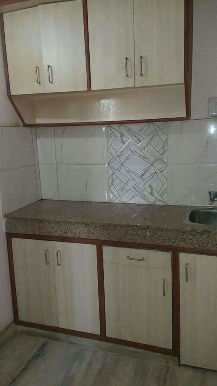 Kitchen, sector 52 2 Bedroom 1000 Sq.Ft. Builder Floor In Sector 52 Gurgaon 10388318