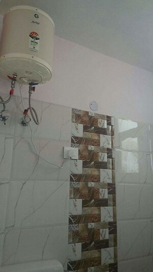 Bathroom in 2 BHK Builder Floor at Sector 52 – for Rent