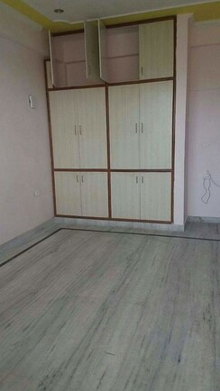 2 BHK Builder Floor For Rent in Sector 52