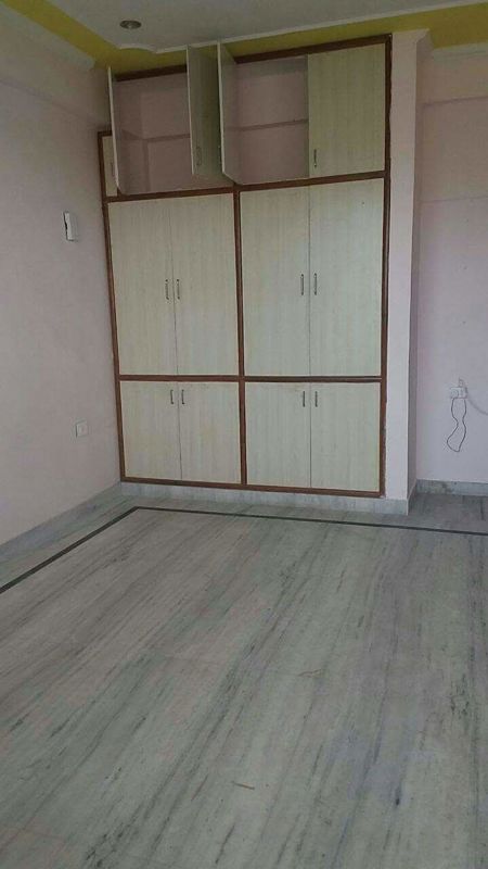 2 BHK Builder Floor For Rent in Sector 52
