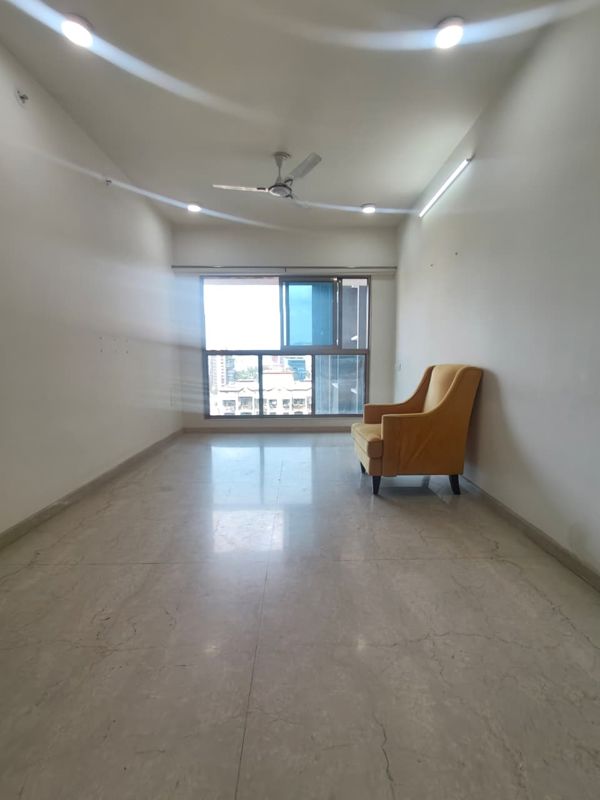 2 BHK Apartment For Rent in Raj Infinia