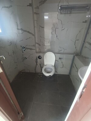 Bathroom in 2 BHK Apartment at Sheth Auris Bliss, Malad West – for Rent
